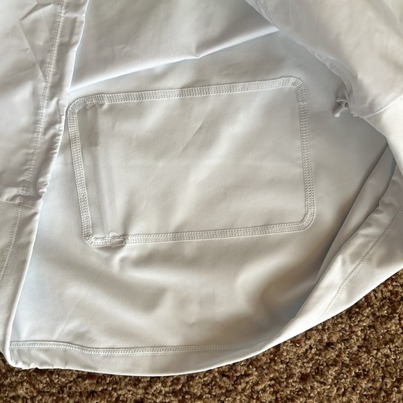 Under Armour Women’s Run Anywhere Jacket Size L NEW! - Picture 9 of 11